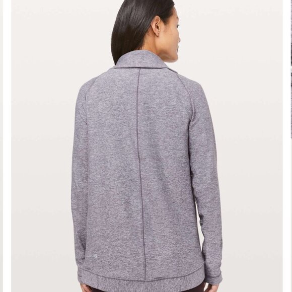 Lululemon Rulu Rally Wrap in Heathered Graphite Purple - size 4 - Picture 3 of 9